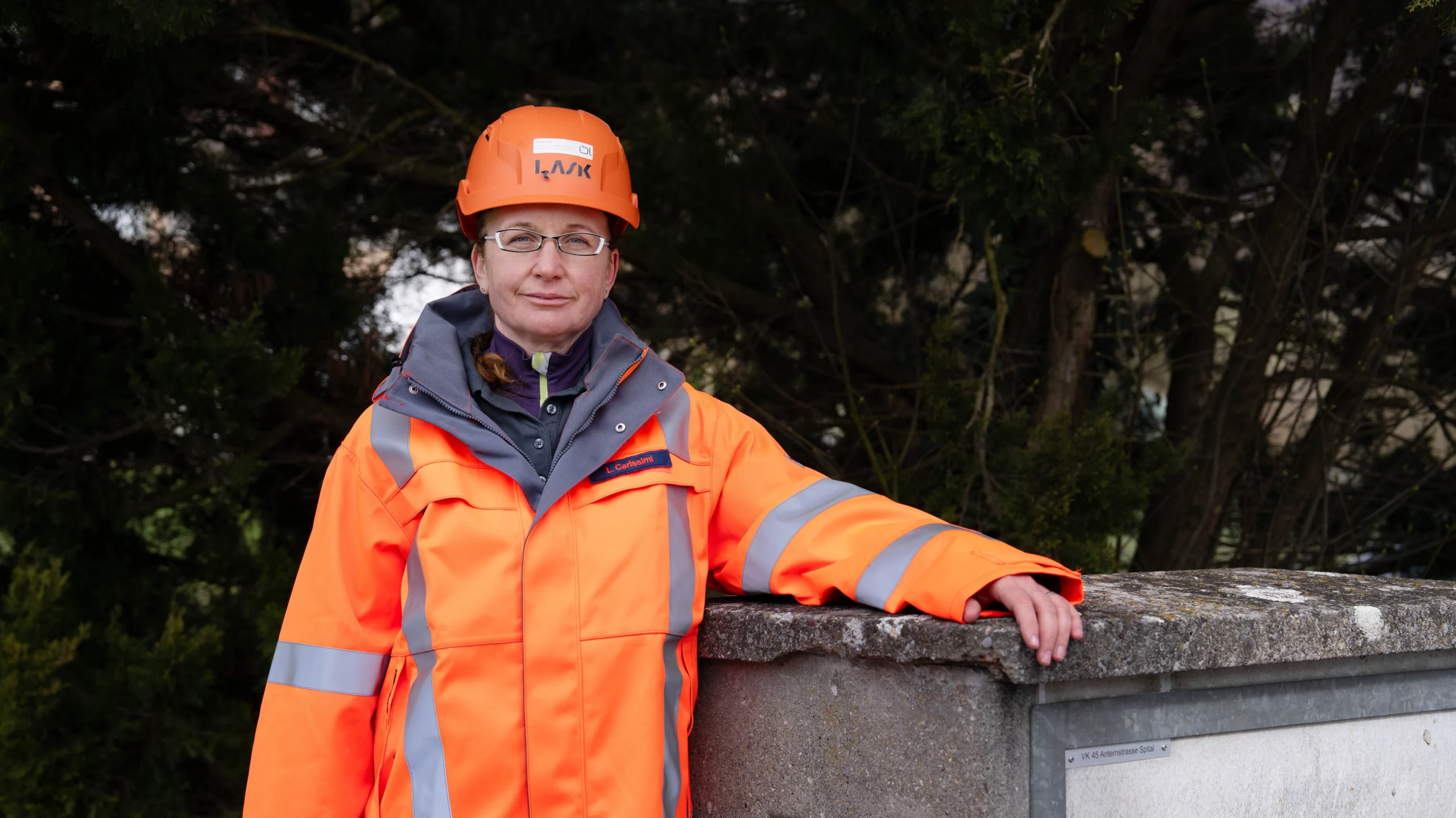 Luzia Carissimi, Projektleiterin Netzplanung bei der IBL, bei der Arbeit im Bereich Netzplanung.